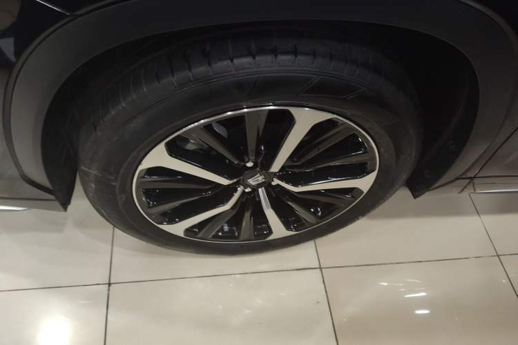 Used Toyota Crown Kluger 2023 2.5L HEV Four-Wheel Drive Prestige Edition
