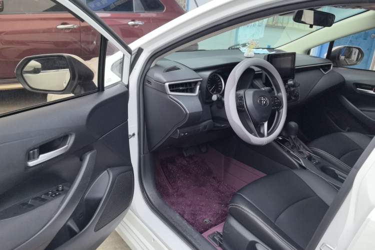 Used Toyota Corolla 2022 1.2T S-CVT Pioneer PLUS Edition Driver Seat