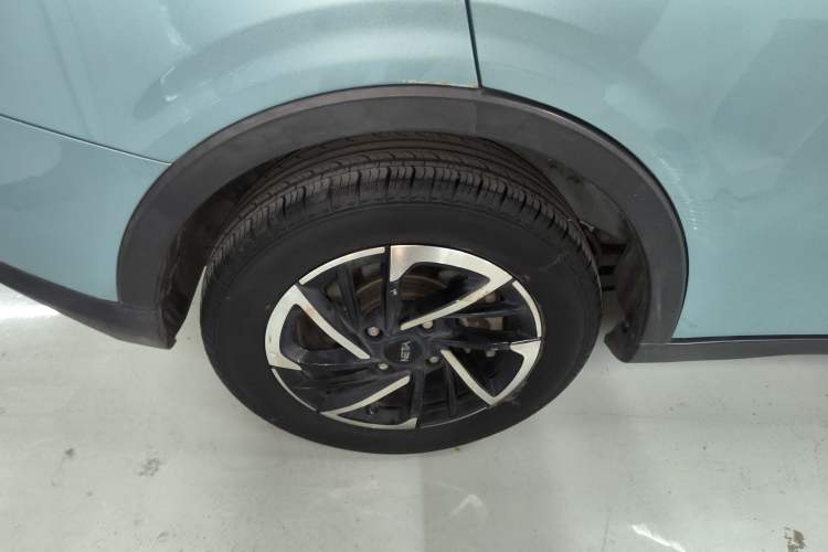 Used NETA V 2021 Long-Range Entertainment Edition Upgrade Model
