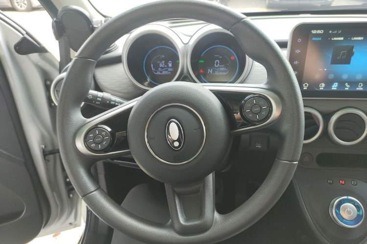 Used ORA Black Cat 2022 301km "Cute Pet" Version – Lithium Iron Phosphate
