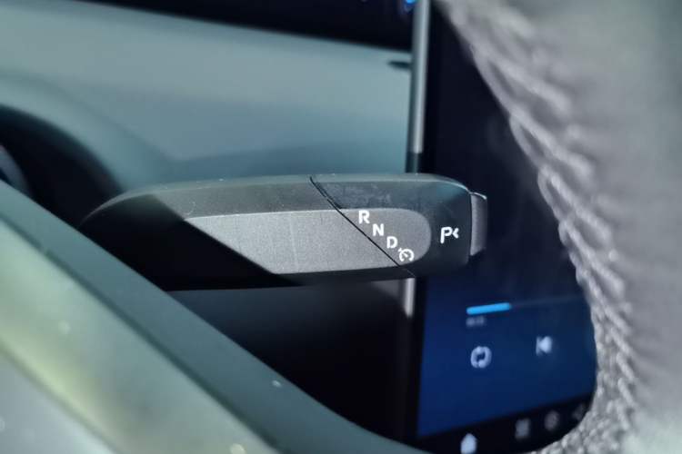 Used Avatr 06 2025 Ultra Pure Electric Edition Gear Lever