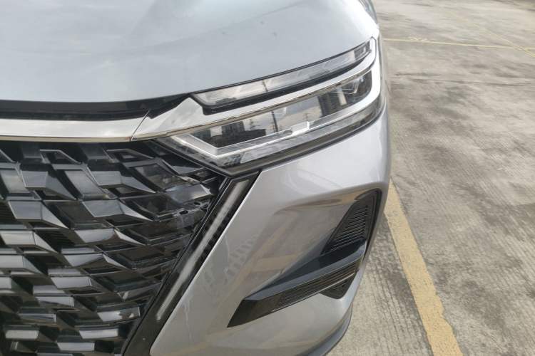 Used Chery Tiggo 8 PRO 2024 Champion Edition 290T Two-Wheel Drive Shining Version 5 Seats
