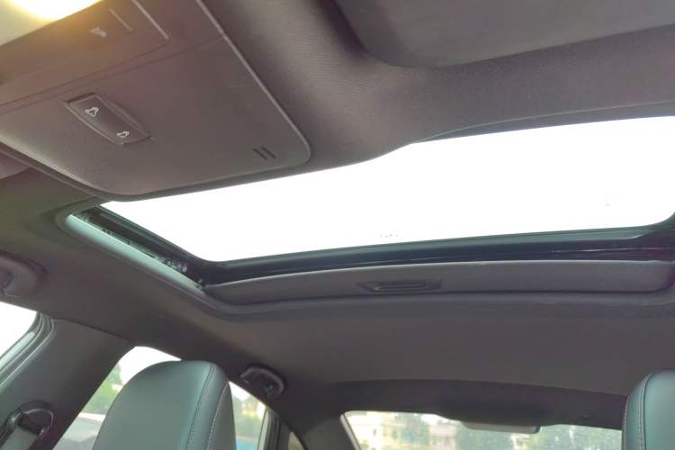 Used Chevrolet Monza 2019 RS 330T Automatic Comfort Edition China VI Standard