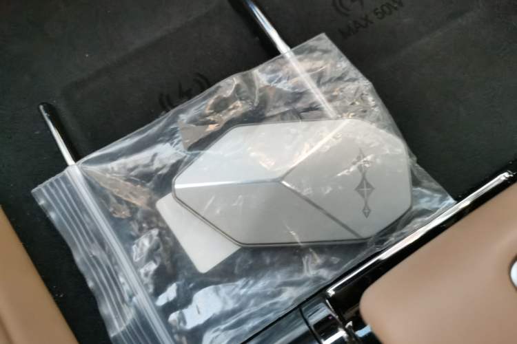 Used Formula Leopard 8 2025 Smart & Brave Flagship Edition 7 Seats