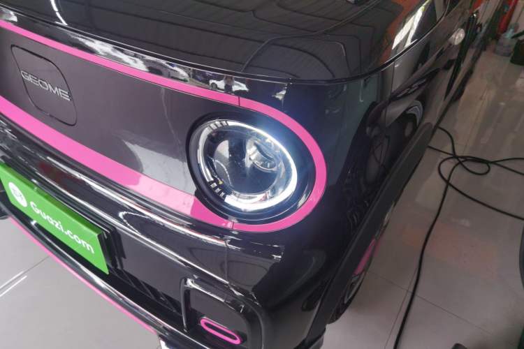 Used Geely Galaxy Panda 2025 210km Panda Kart Left Front Headlight