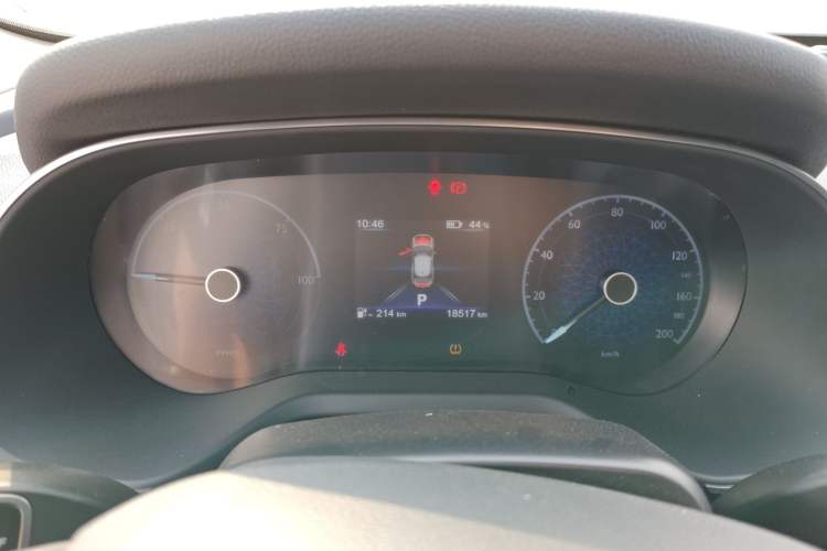 Used Hongqi E-QM5 2023 Revised Version Basic Travel Edition Odometer Close Up