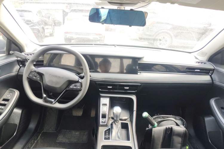 Used Roewe i5 2023 1.5L CVT Luxury Edition
