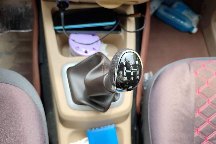 Used BAIC Weiwang M30 2015 1.5L Comfort version DAM15
