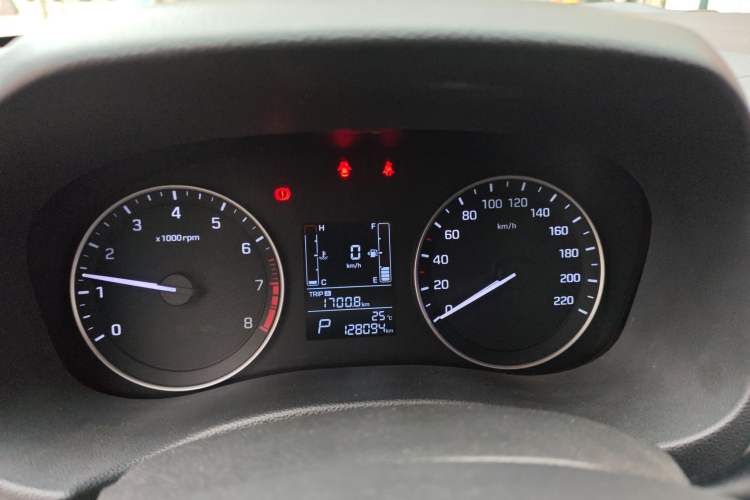 Used Hyundai ix25 2015 1.6L Automatic Two-Wheel Drive Smart GLS Trim