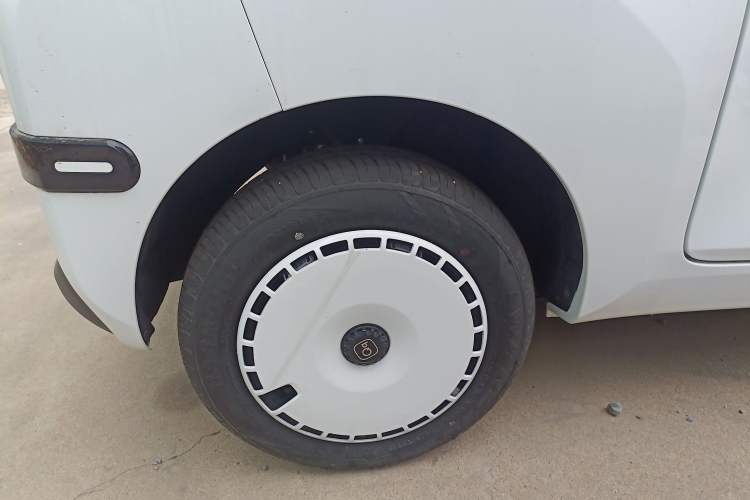 Used Chery QQ Ice Cream 2024 Edition Youth Version 205km Sundae
