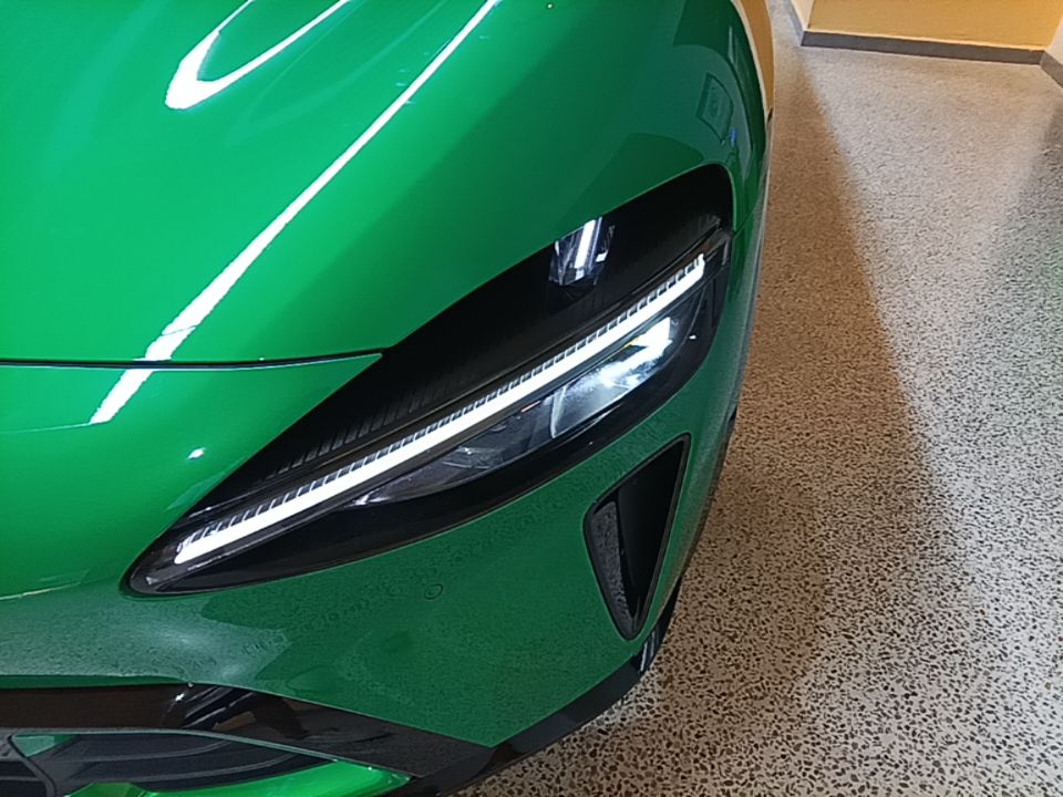 Xiaomi Auto YU7 2025 Ultra-Long Range High-Performance All-Wheel-Drive Max Edition — снимка 8