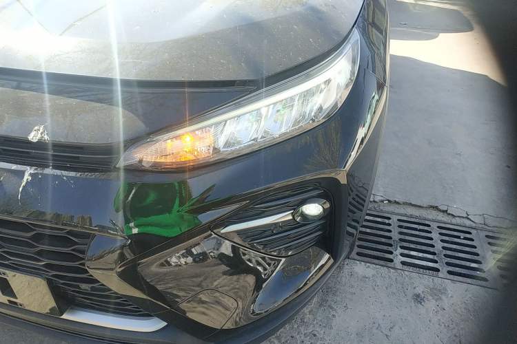 Used Toyota Wildlander 2020 2.0L CVT Two-Wheel Drive Tech Edition Left Front Headlight