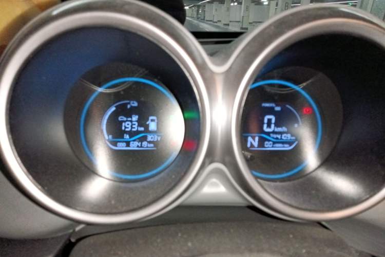 Used ORA Black Cat 2021 301 km Basic Version Instrument Cluster