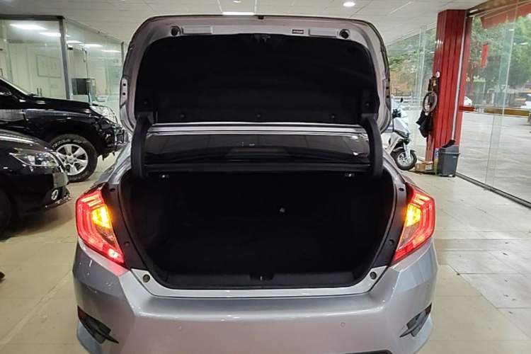 Used Honda Civic 2019 220TURBO CVT Dynamic Edition China VI Emission Standard