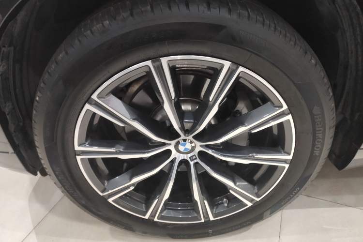 Used BMW X5 2022 Restyled xDrive 30Li M Sport Package