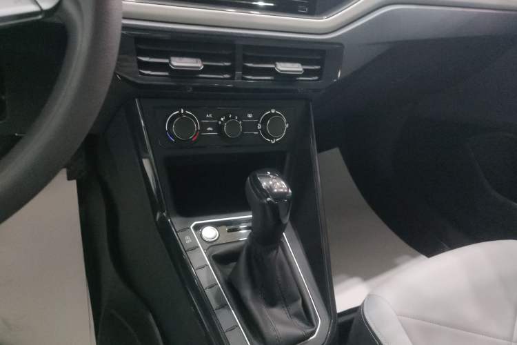 Used Volkswagen Lavida 2023 New Sharp 1.5L Automatic New Wish Edition