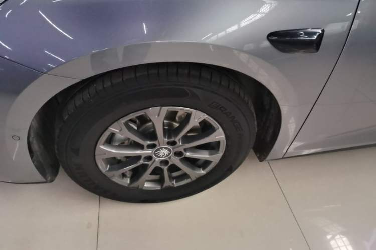 Used BYD Qin L 2025 DM-i Smart Drive 80KM Leading Model
