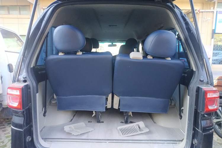 Used FORTHING Lingzhi 2019 M5 1.6L 7-Seater Base Model China VI
