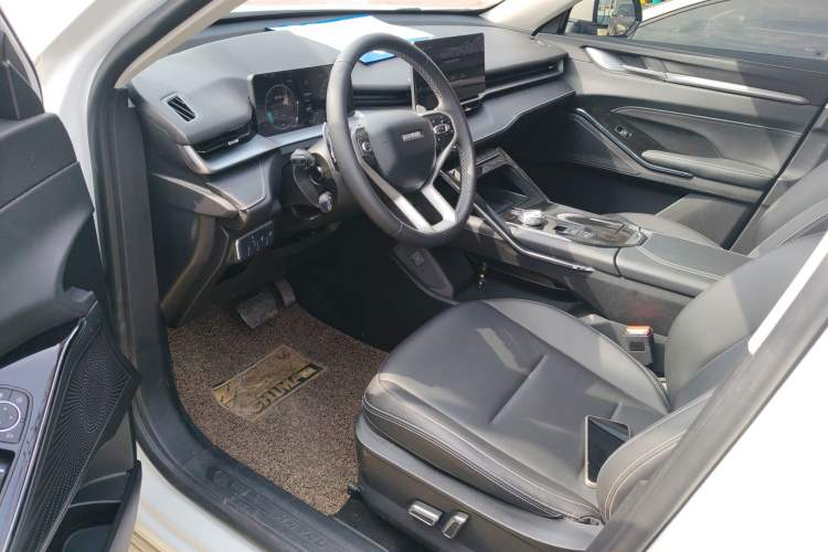 Used Haval H6 2021 3rd Generation 1.5T Automatic Two-Wheel Drive Pro Driver Seat