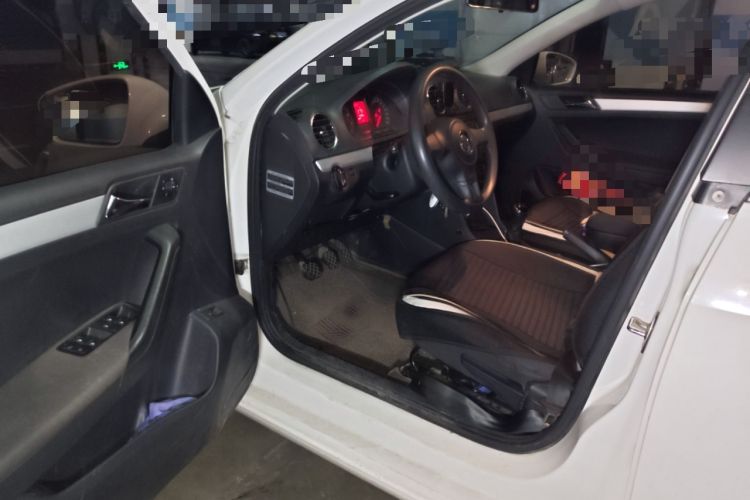 Used Volkswagen Jetta 2015 1.6L Manual Comfort Model
