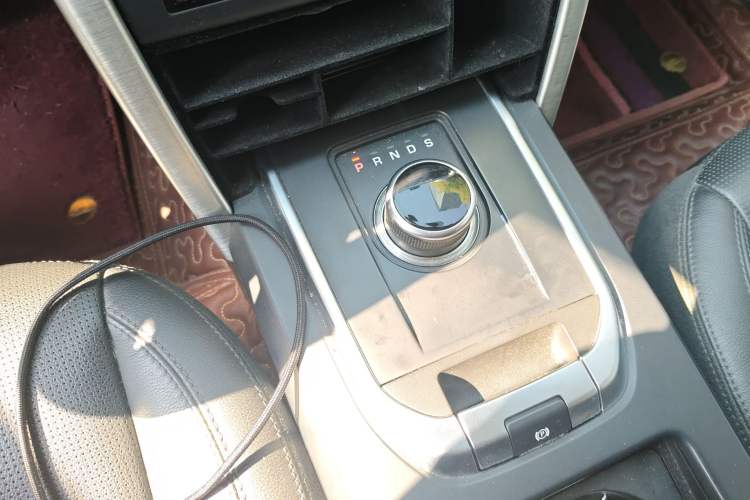 Used Land Rover Discovery Sport 2018 240 PS SE Version