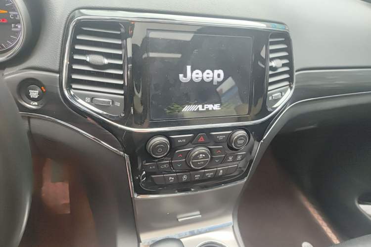 Used Jeep Grand Cherokee 2020 3.0L Elite Navigation Edition
