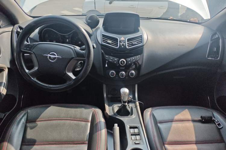 Used Haima S5 2015 1.6L Manual Luxury Model with Sunroof
