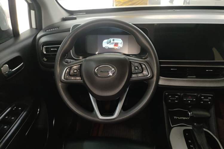 Used GAC Trumpchi GS3 2021 POWER 270T Automatic Luxury Edition Steering Wheel