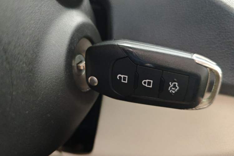 Used Ford Escort 2015 1.5L Automatic Comfort Edition
