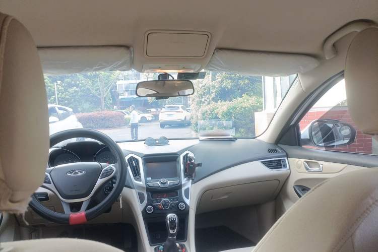 Used Chery Arrizo 7 2013 1.6L Manual Zhi Ling Edition
