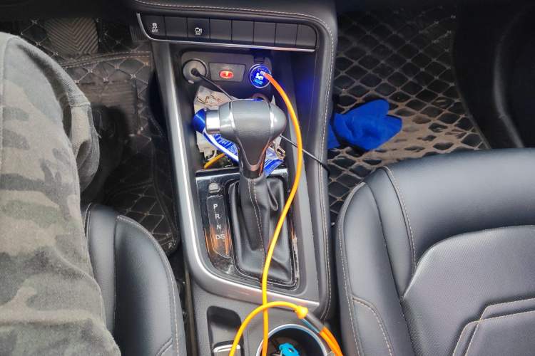 Used JAC Group Refine S4 2019 1.6L CVT Superior Edition Gear Lever