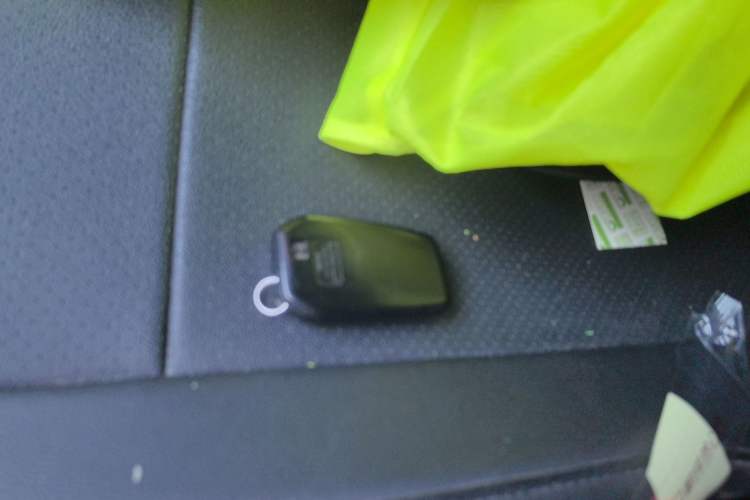 Used Toyota Corolla 2016 Dual-Engine 1.8L E-CVT Pioneer Edition
