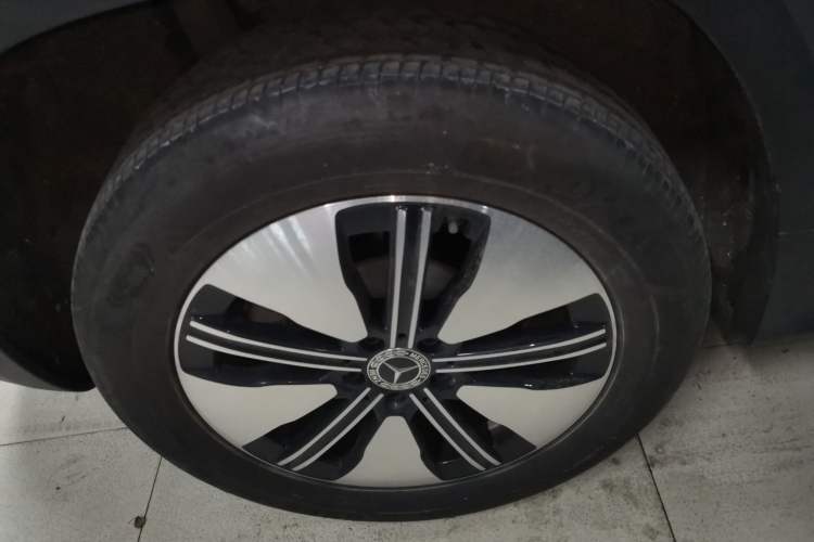 Used Mercedes-Benz EQB 2022 EQB 260 Right Rear Wheel Hub