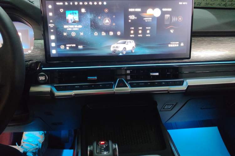 Used Tank 400 New Energy 2024 Hi4-T Off-Road Edition Audio And AC Panel