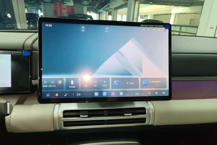 Used Formula Leopard Tai 7 2025 Model 190 km Four-Wheel Drive Ultra Edition Audio And AC Panel