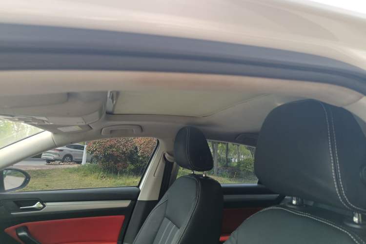 Used Volkswagen Lamando 2018 230TSI DSG Fashion Edition Headliner