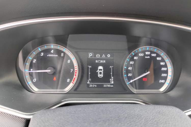 Used CHANGAN OSHAN X7 2021 1.5T Automatic Luxury Version
