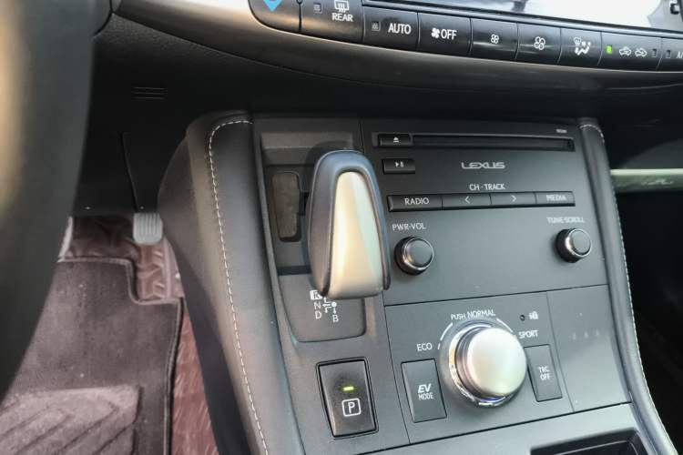 Used Lexus CT 2014 CT200h Comfort Edition Monochrome
