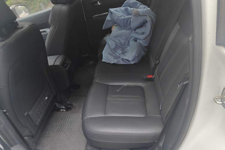 Used Peugeot 3008 2013 2.0L Automatic Trend Edition