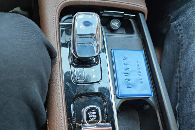 Used Volvo S90 2022 B5 Zhiyuan Luxury Edition