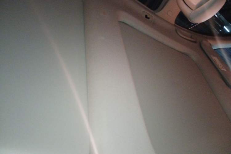 Used Mercedes-Benz R-Class 2017 R 320 4MATIC Business Edition Prestige Model
