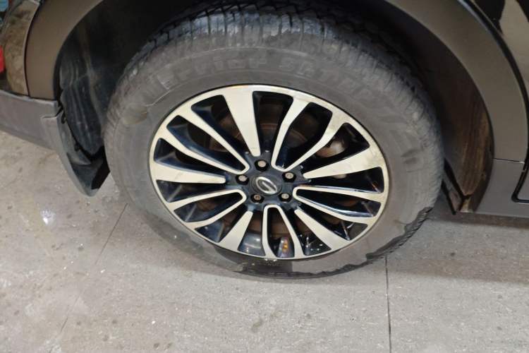 Used GAC Trumpchi GS5 Super 2016 2.0L Automatic Two-Wheel Drive Anniversary Edition
