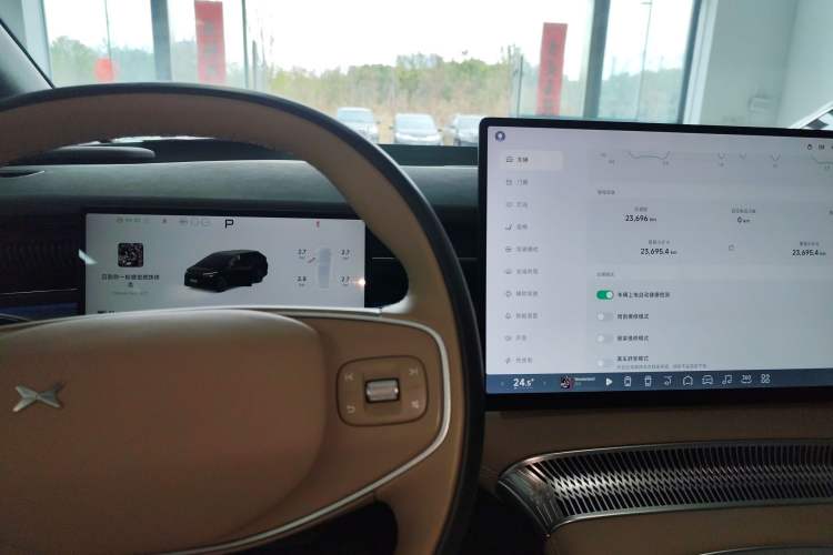 Used XPeng X9 2025 740 Ultra-Long Range Max