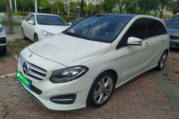 Used Mercedes-Benz B-Class 2017 B 200 Sport Edition