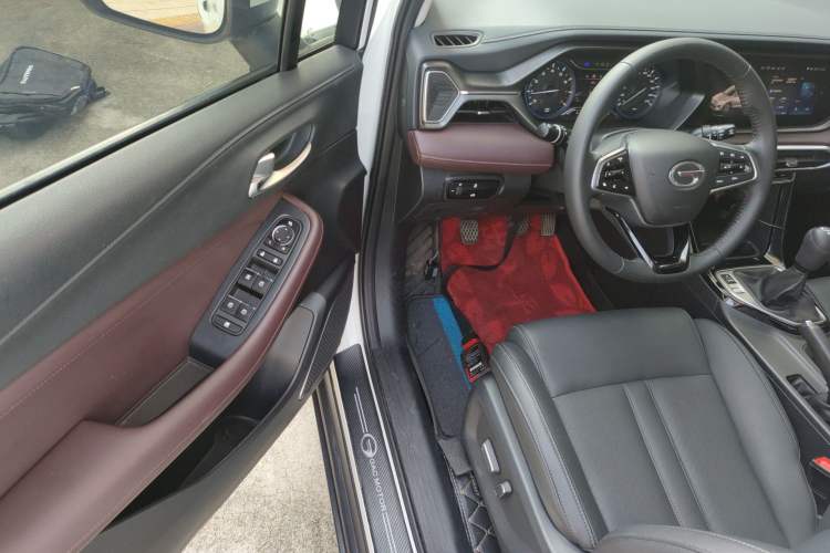 Used GAC Trumpchi GS4 2020 270T Manual Luxury Edition Driver Seat