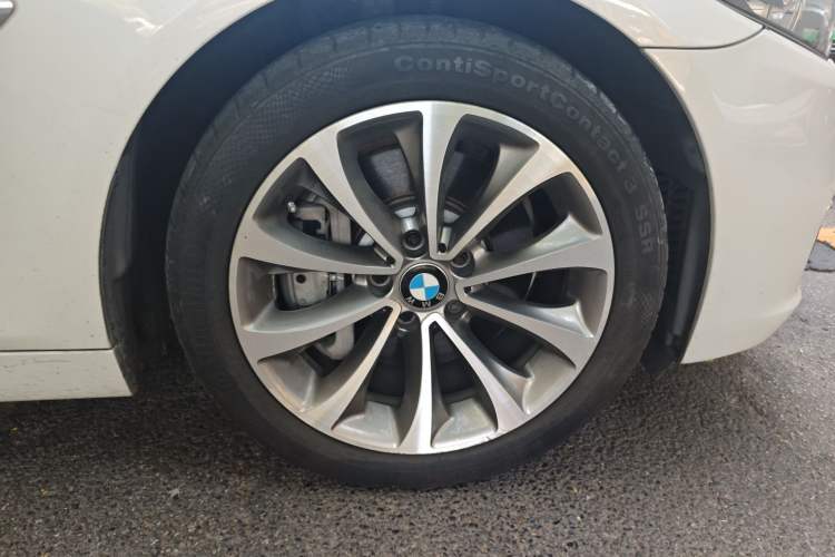 Used BMW 5 Series 2017 528Li Leading Model