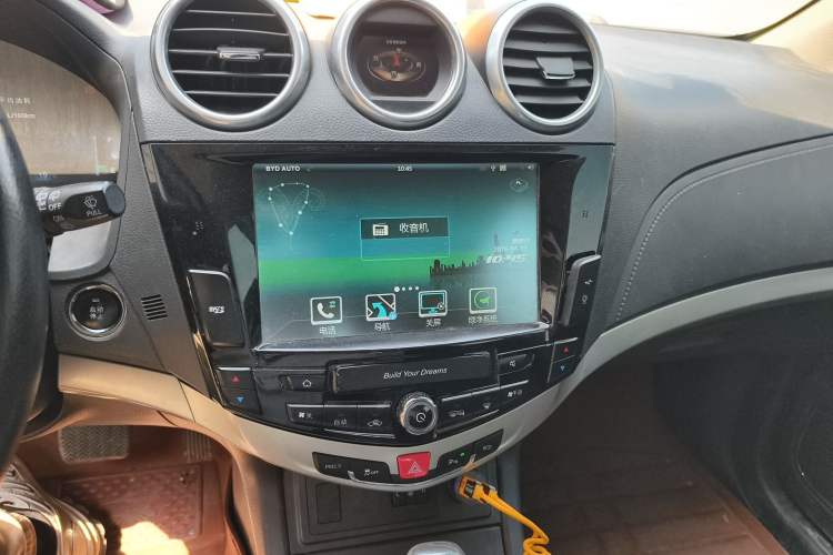 Used BYD S7 2015 2.0T Upgraded Automatic Flagship Version
