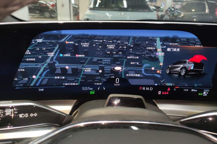 Used Cadillac LYRIQ 2022 Rear-Drive Long-Range Luxury Edition
