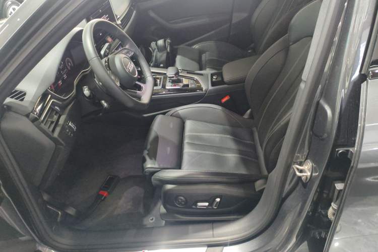 Used Audi A4L 2024 40 TFSI Luxury Dynamic Edition