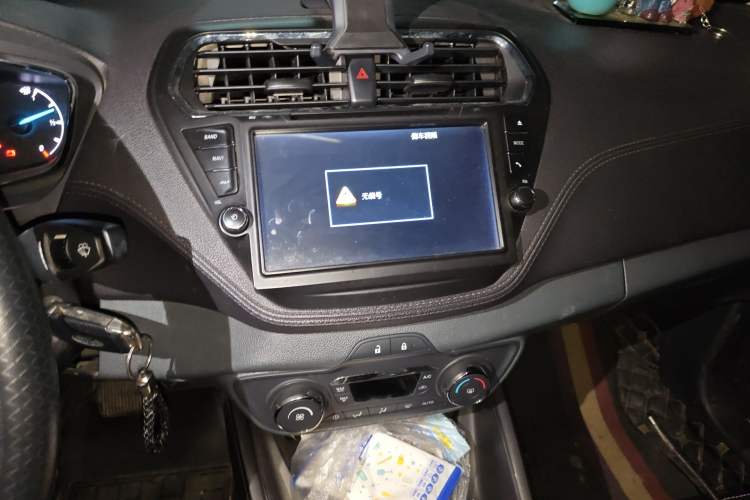 Used Ford Escort 2015 1.5L Automatic Fashion Model